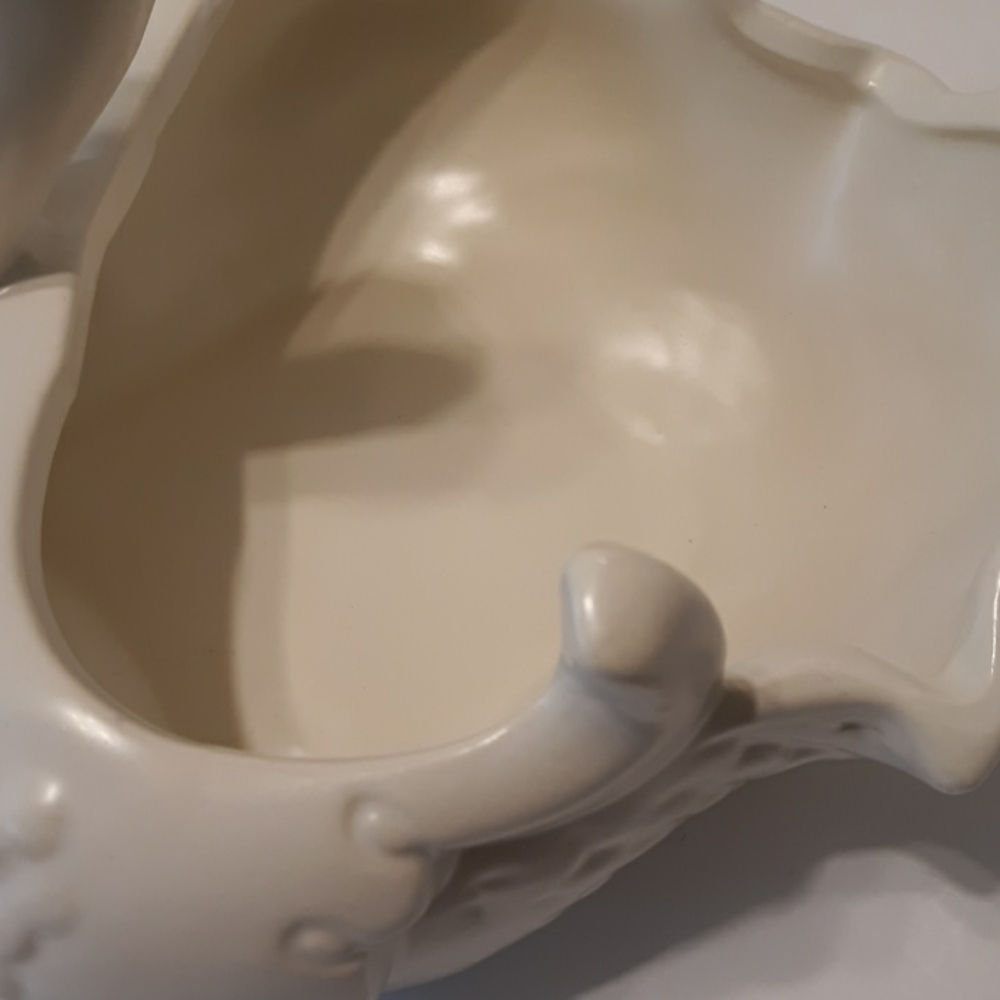 Vintage MCM Hull Swan Planter - Picture 2 of 11